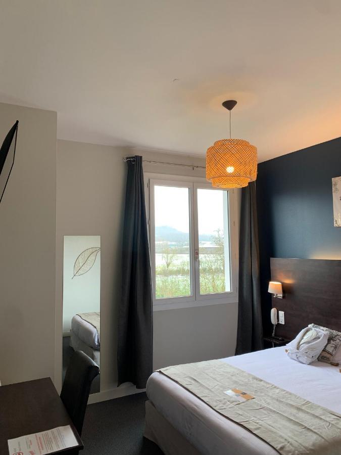 Logis Hotel Aux Berges De L'Aveyron Onet-le-Château Exteriör bild