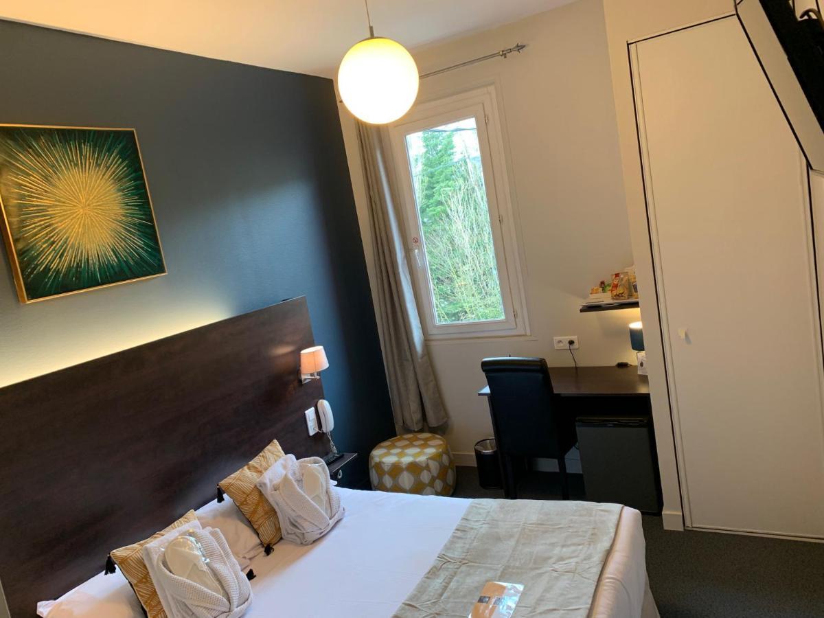 Logis Hotel Aux Berges De L'Aveyron Onet-le-Château Exteriör bild
